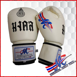 Hands Up!! These are the BEST gloves I've ever had the pleasure of punching with!